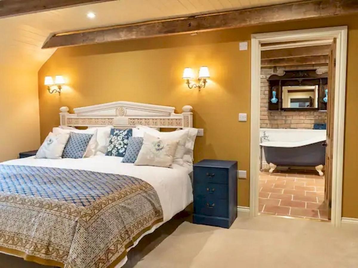Pass The Keys Goose Feather Barn, Wedmore Luxury Cottage For Two Экстерьер фото