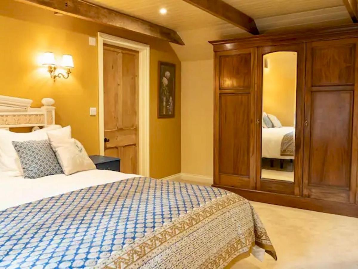 Pass The Keys Goose Feather Barn, Wedmore Luxury Cottage For Two Экстерьер фото